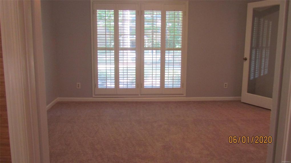 Listing 229 W Castlewood Dr, Selma AL 36701