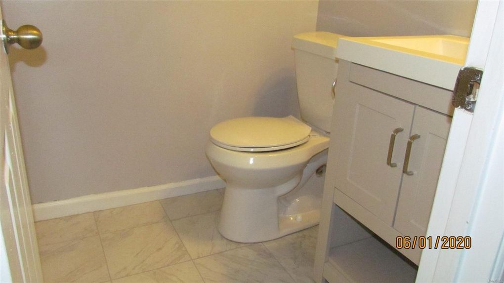 Listing 229 W Castlewood Dr, Selma AL 36701