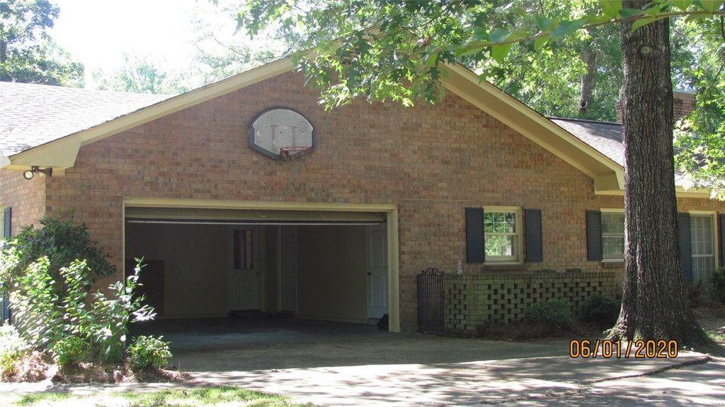 Listing 229 W Castlewood Dr, Selma AL 36701